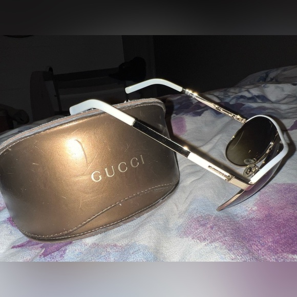 Authentic Gucci Sunglasses (unisex) - Picture 5 of 5